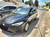 Usado Fiat Tipo Lounge 120 CV (88 kW) 2018 Negro Familiar