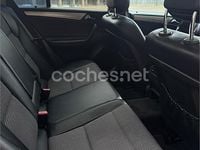 Usado Mercedes C220 Avantgarde 143 HP (105 kW) 2005 Preto Sedan