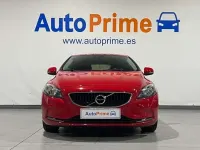 Usado Volvo V40 Kinetic 120 CV (88 kW) 2017 Rojo Utilitario