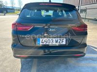 Usado Kia Ceed 120 CV (88 kW) 2020 Negro Utilitario