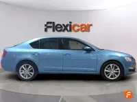 Usado Skoda Octavia Active 116 CV (85 kW) 2019 Azul Utilitario