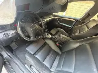 Usado Audi A4 180 CV (132 kW) 2004 Gris / plata Berlina