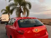 Usado Seat Ibiza Style 85 CV (62 kW) 2011 Rojo Berlina