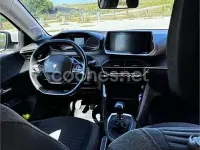 Usado Peugeot 208 Active 100 CV (73 kW) 2021 Blanco Utilitario