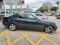 Usado Mercedes C220 Elegance 143 CV (105 kW) 2002 Azul Berlina