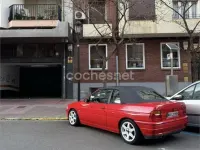 Usado Ford Escort Cabriolet 130 CV (95 kW) 1993 Rojo Descapotable