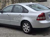 Usado Volvo S40 Momentum 136 CV (100 kW) 2007 Gris / plata Berlina