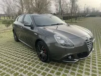 Usado Alfa Romeo Giulietta 170 CV (125 kW) 2015 Gris Utilitario