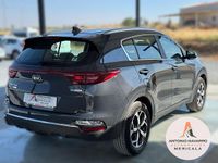 Usado Kia Sportage 102 CV (75 kW) 2021 Gris SUV