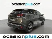 Usado Peugeot 3008 Allure 131 CV (96 kW) 2019 Gris SUV