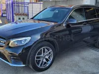 Usado Mercedes GLC220 170 CV (125 kW) 2019 Negro SUV