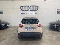 Usado Renault Captur Zen 90 CV (66 kW) 2016 Beige SUV