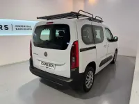 Usado Fiat Doblò 102 CV (75 kW) 2023 Blanco Monovolumen