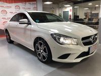 Usado Mercedes CLA220 Urban 177 CV (130 kW) 2016 Blanco Berlina