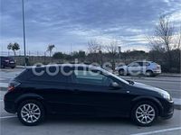 Usado Opel Astra GTC Cosmo 100 CV (73 kW) 2006 Negro Berlina