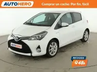 Usado Toyota Yaris Hybrid Advance 101 CV (74 kW) 2017 Blanco