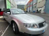 Usado Audi A4 130 CV (95 kW) 2001 Gris Berlina