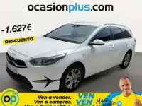 Usado Kia Ceed 136 CV (100 kW) 2022 Blanco Utilitario