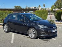 Usado Opel Astra Selective 110 CV (80 kW) 2015 Negro Berlina