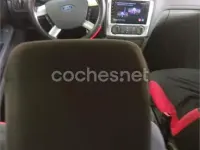 Usado Ford Focus 109 CV (80 kW) 2007 Gris / plata Berlina