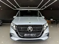 Usado Mercedes V250 Avantgarde 190 CV (139 kW) 2026 Gris Monovolumen