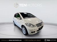 Usado Mercedes A180 Elegance 109 CV (80 kW) 2005 Blanco Monovolumen