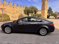 Usado Opel Insignia Cosmo 160 CV (117 kW) 2010 Gris / plata Berlina