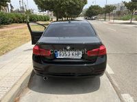 Usado BMW 318 150 CV (110 kW) 2018 Negro Berlina