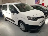 Usado Toyota Proace Verso Active 131 CV (96 kW) 2021 Blanco Familiar