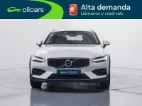 Usado Volvo V60 CC Pro 197 CV (144 kW) 2021 Blanco Familiar