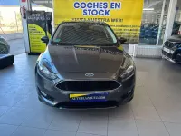 Usado Ford Focus Sport 125 CV (91 kW) 2016 Gris Utilitario