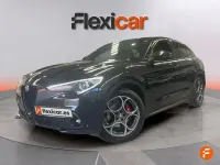 Usado Alfa Romeo Stelvio Sprint 190 CV (139 kW) 2022 Negro SUV