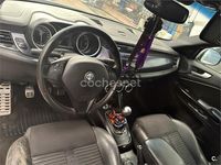 Usado Alfa Romeo Giulietta Distinctive 140 CV (102 kW) 2011 Blanco Utilitario