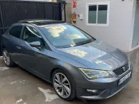 Usado Seat Leon FR 180 CV (132 kW) 2014 Gris / plata Berlina