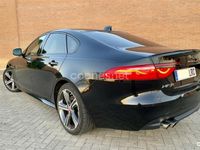 Usado Jaguar XF R-Sport 180 CV (132 kW) 2020 Negro Berlina
