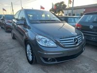 Usado Mercedes B170 116 CV (85 kW) 2008 Gris / plata Monovolumen