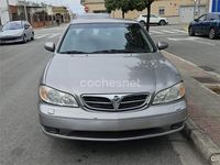 Usado Nissan Maxima SE 140 CV (102 kW) 2000 Gris / plata Berlina