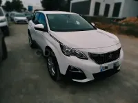 Usado Peugeot 3008 Active 130 CV (95 kW) 2020 Blanco SUV