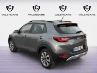 Begagnad Kia Stonic 84 HK (61 kW) 2024 Vit SUV