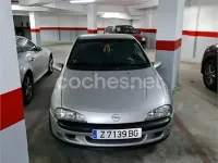 Usado Opel Tigra 90 CV (66 kW) 1998 Gris / plata Coupe
