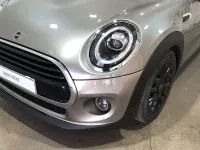 Usado Mini Cooper 136 CV (100 kW) 2020 Plateado Utilitario