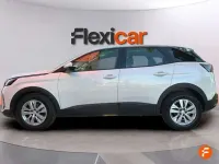 Usado Peugeot 3008 Active 131 CV (96 kW) 2021 Blanco SUV