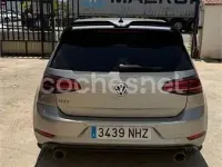 Usado VW Golf VII GTI 245 CV (180 kW) 2018 Gris / plata Berlina