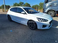 Usado Ford Focus ST-Line 125 CV (91 kW) 2019 Blanco Berlina