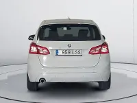 Usado BMW 225 Active Tourer iPerformance 224 CV (164 kW) 2018 Blanco Monovolumen