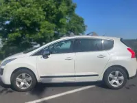 Usado Peugeot 3008 Active 163 CV (119 kW) 2013 Blanco Familiar