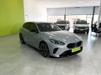 Usado BMW 120 Sport Line 170 CV (125 kW) 2025 Gris / plata Utilitario
