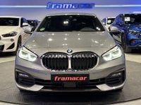 Usado BMW 118 Sport Line 150 CV (110 kW) 2022 Gris Utilitario