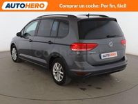 Usado VW Touran Edition 116 CV (85 kW) 2018 Gris / plata Monovolumen