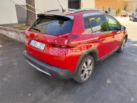 Usado Peugeot 2008 Allure 130 CV (95 kW) 2017 Rojo SUV